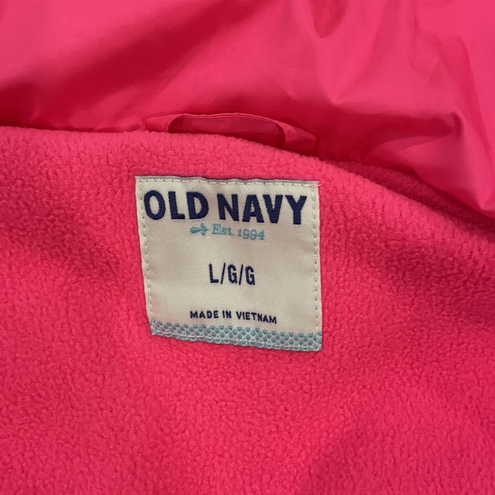 Old Navy Pink Puffer Vest - Picture 5 of 6